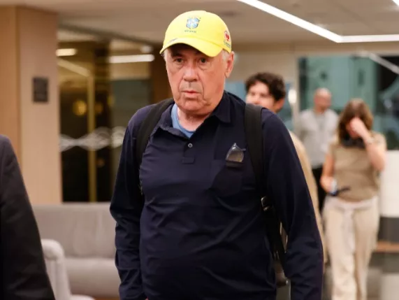 Ancelotti desembarca no Brasil para comandar a seleção brasileira