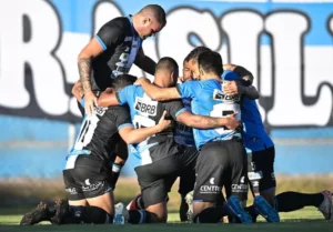 Goianésia-GO 0 x 1 Capital-DF - Coruja surpreende e leva três pontos