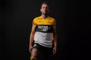 Criciúma lança uniforme para comemorar 78 anos