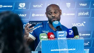 Série B: Vagner Love não renova contrato e deixa o Avaí