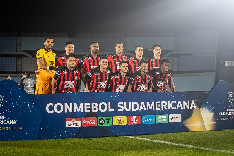 SUL-AMERICANA: Vitória briga por vaga e Cruzeiro se despede 1 Vitoria e Cruzeiro jogam na copa sul americana