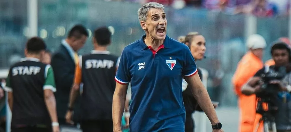 Vasco x Fortaleza - Primeiro desafio de Diniz no Brasileirão 2 Vojvoda
