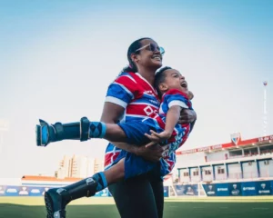 Dia das Mães: Fortaleza realiza sonho de uma mãe e seu filho Miquéias