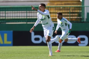 Cuiabá reencontra a Chapecoense após quatro anos