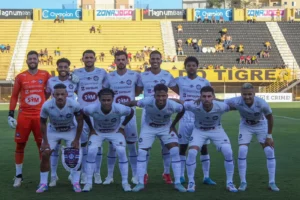 Caxias x Londrina - Grená vem de derrotas e Tubarão segue oscilando