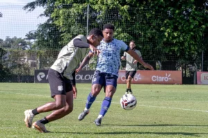 Figueirense perde jogo-treino visando duelo com Guarani