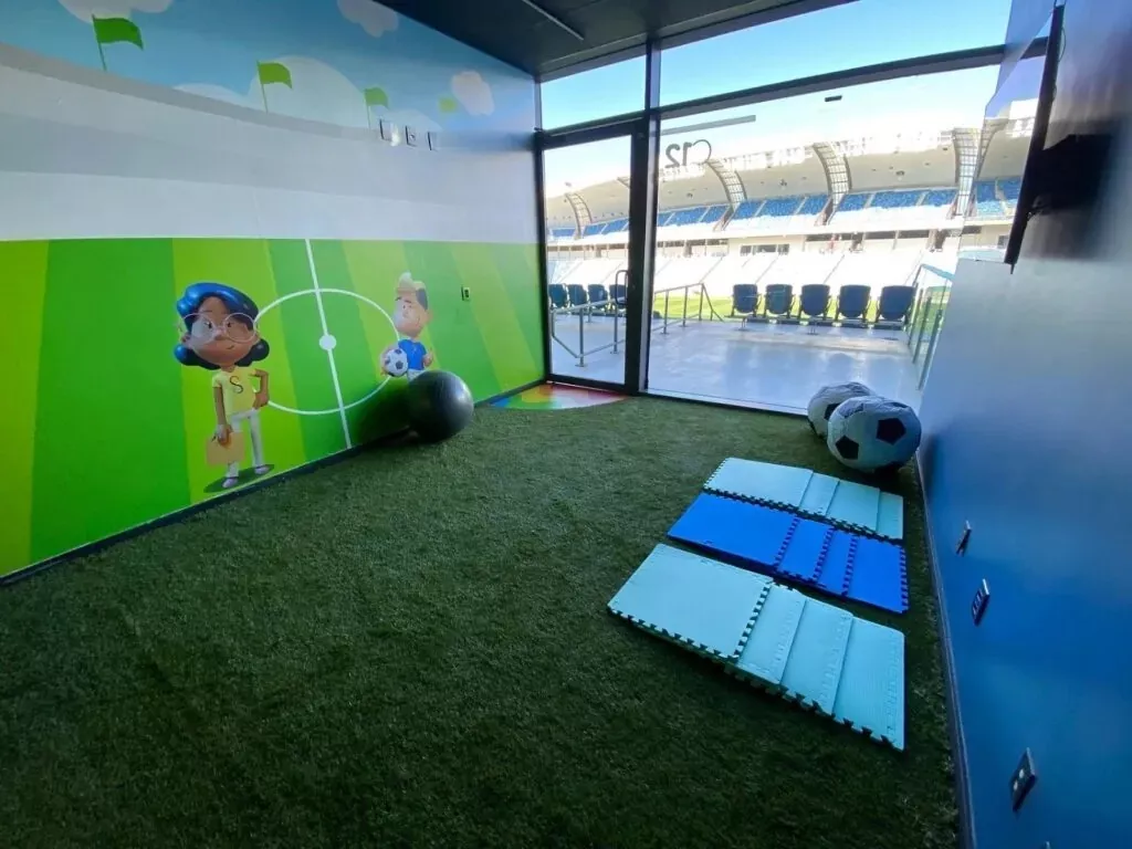 Arena das Dunas é o primeiro estádio do Nordeste a ter camarote para pessoas do espectro autista 3 WhatsApp Image 2025 05 21 at 16.43.37