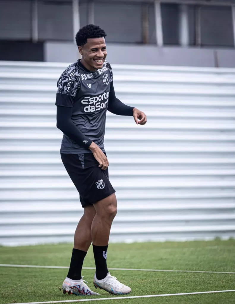 WhatsApp Image 2025 05 21 at 18.19.32 3