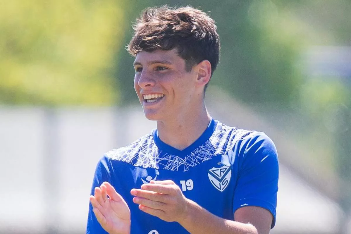Botafogo encaminha a contratação de ‘Novo Almada’