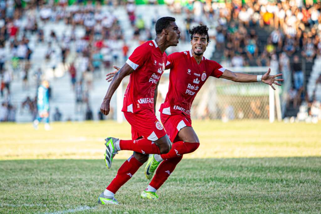 Central-PE 1 x 2 América-RN - Mecão tira série invicta da Patativa na Série D 2 América-RN vence Central Série D