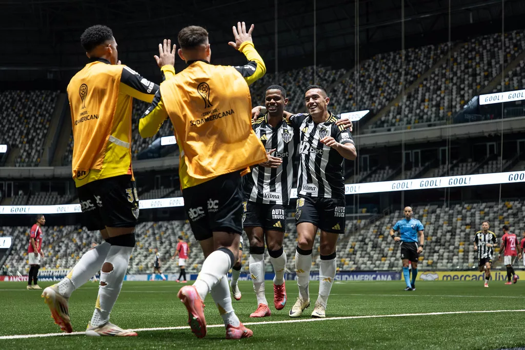 COPA SUL-AMERICANA: Atlético-MG e Corinthians seguem vivos