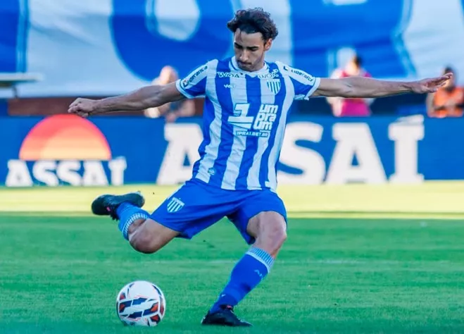 Avai 0 x 0 Atlético-GO – Jogo movimentado, mas sem gols na Ressacada