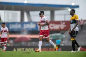 CRB tem dúvida e retorno diante do Santos