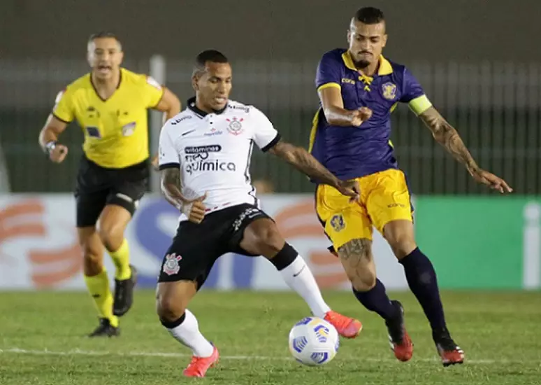 Retrô encara terceiro campeão da Série A em toda a história 2 Corinthians Retrô Copa do Brasil 2021