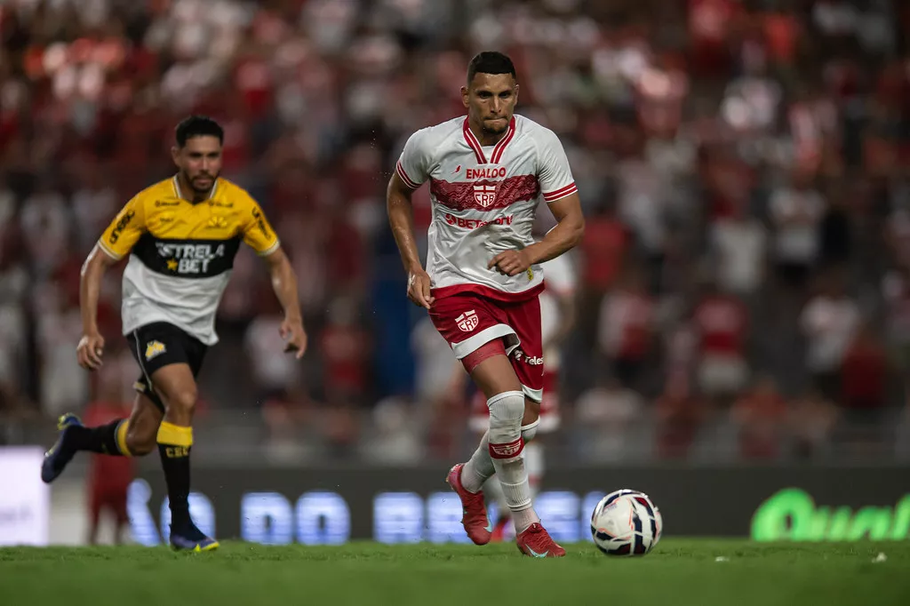 Barroca exalta CRB diante do Criciúma: "Vitória é deles" 2 CRB supera Criciúma Série B