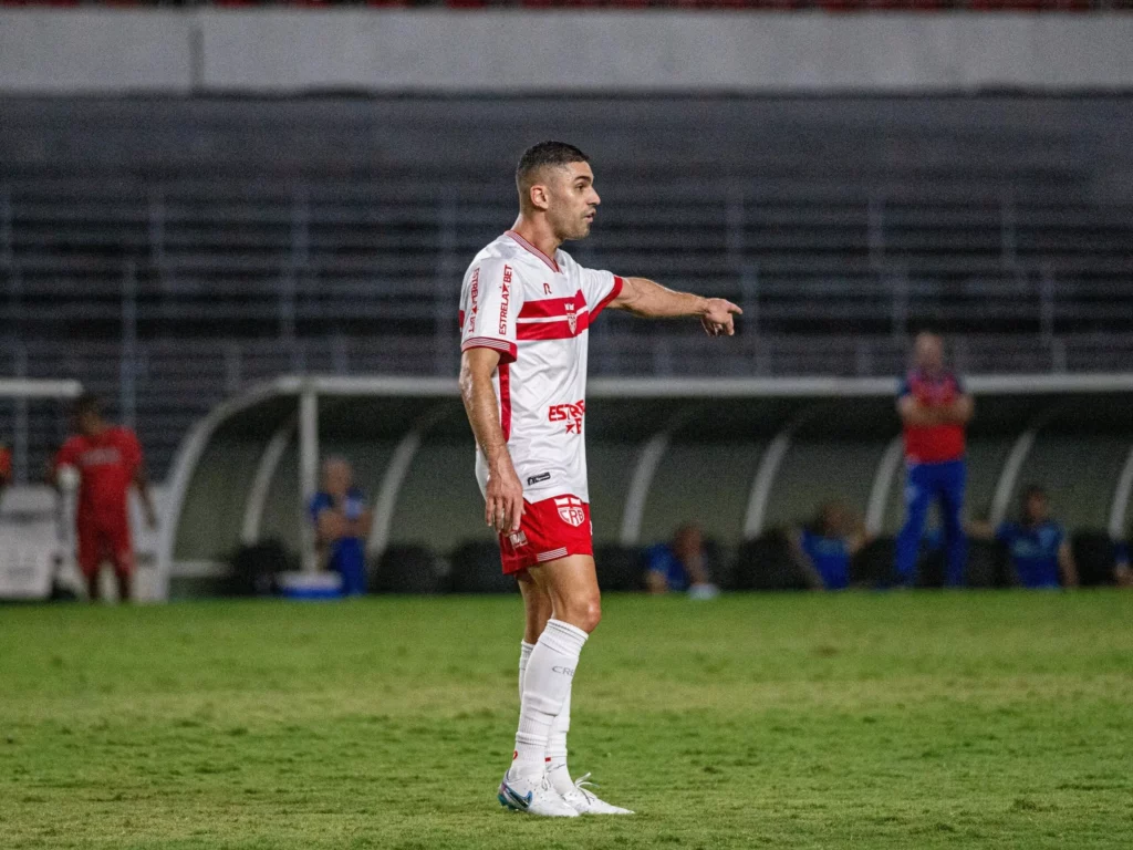 CRB tem dúvida e retorno diante do Santos 2 Gegê retorno CRB
