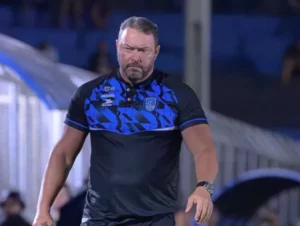 Capital-DF demite treinador após novo tropeço na Série D