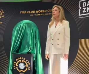 Leila Pereira revela negociação com Abel e nega procura da seleção