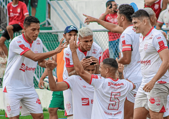 Lagarto-SE 0 x 3 Sergipe-SE – Gipão atropela no clássico sergipano