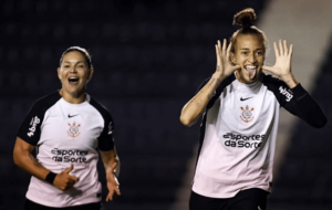 PAULISTÃO FEMININO: Corinthians atropela Red Bull Bragantino na estreia
