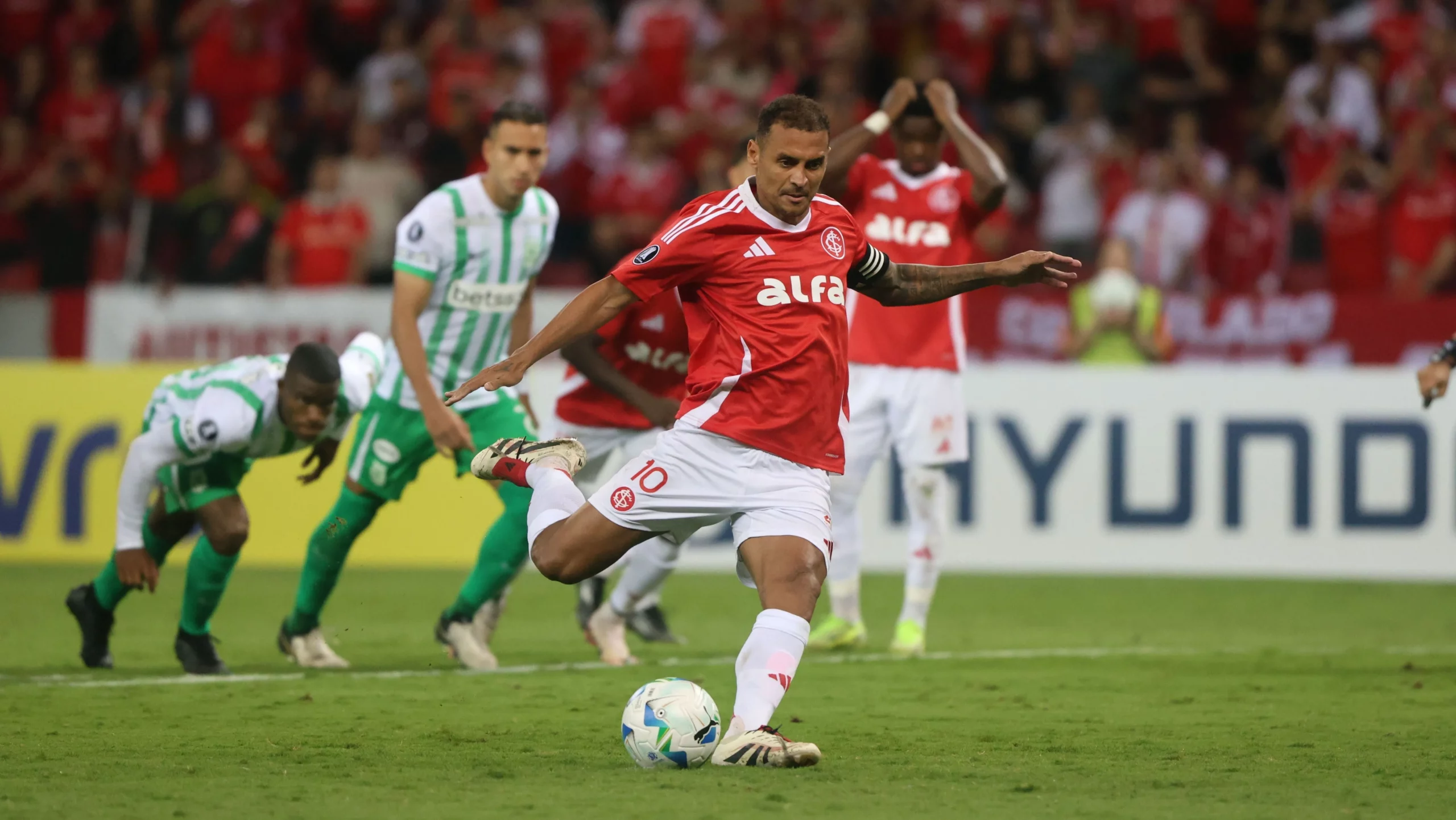 Atlético Nacional x Inter - Colorado tentar se firmar na Libertadores; onde assistir e escalações 1 inter scaled