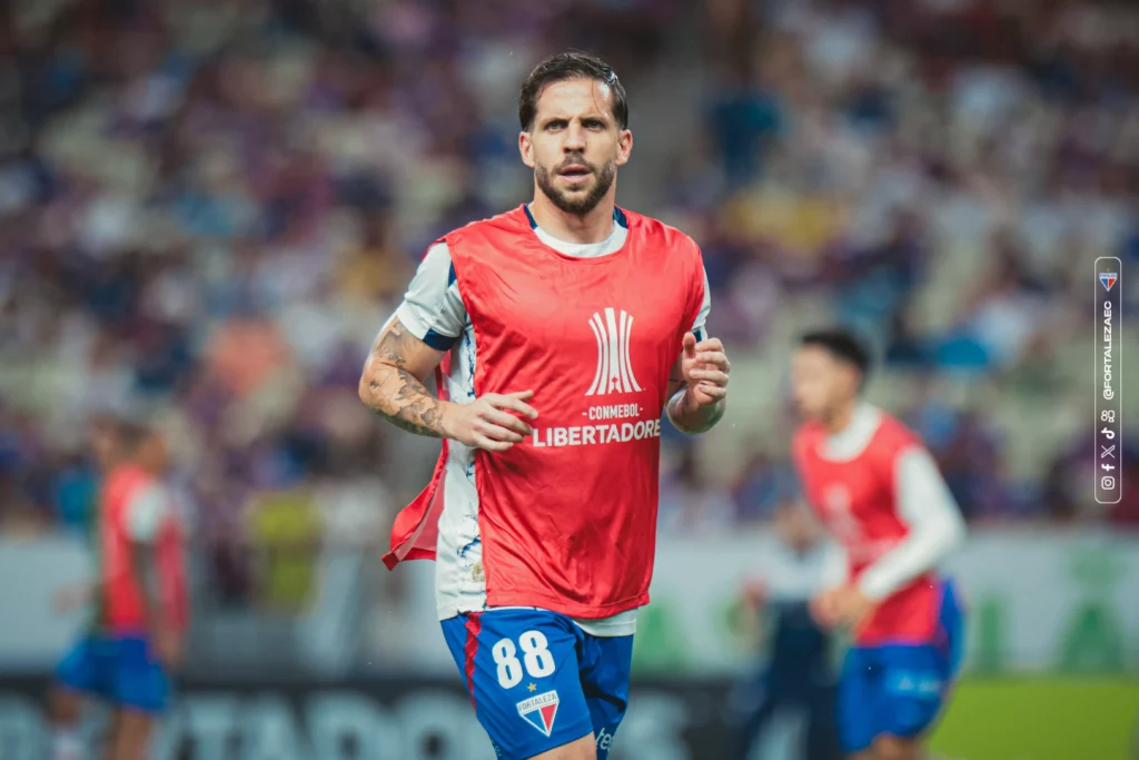 Lucas Sasha Fortaleza trauma antebraço