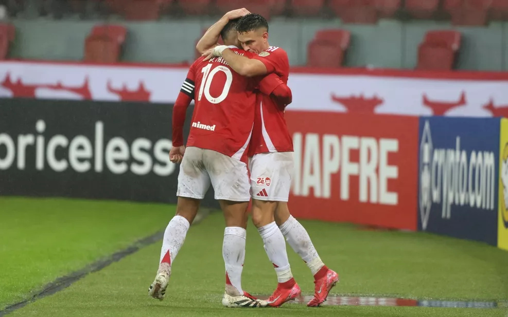 Internacional 2 x 1 Bahia - Colorado elimina Tricolor e avança na Libertadores! 11 Foto: Ricardo Duarte / Internacional