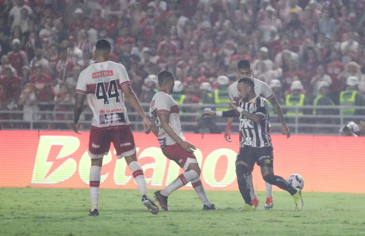CRB 0 (5) x (4) 0 Santos -Neymar volta, converte pênalti, mas Peixe é eliminado