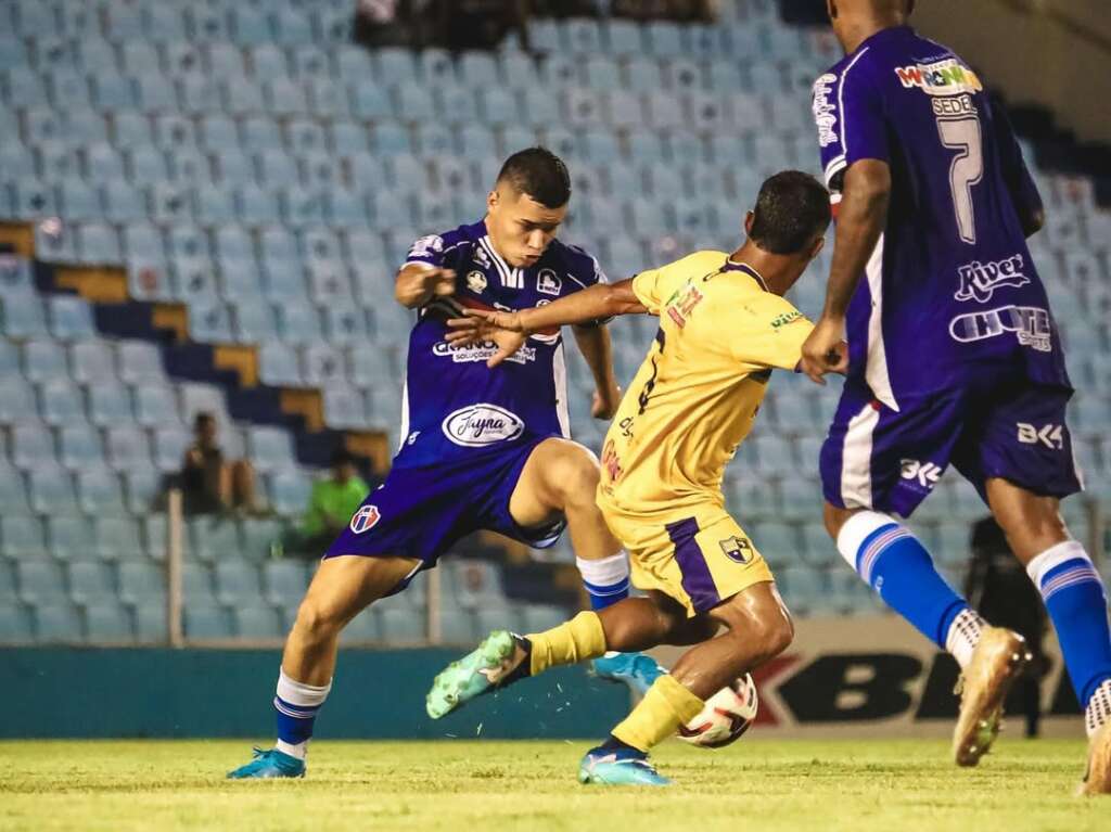 MARANHENSE: Jogos de volta agitam semifinais 2 maranhao iape ida semifinal maranhense