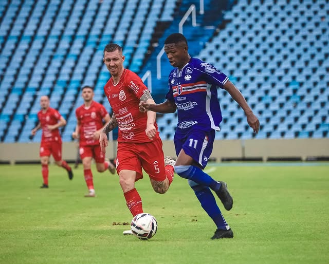 Maranhão-MA 3 x 0 Imperatriz-MA - Bode vence primeira na Série D 2 Maranhão Imperatriz Série D