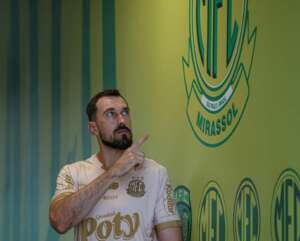 Guanaes confirma Walter como titular no gol do Mirassol até pausa para o Mundial