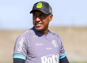 Sport recebe recusa ao tentar contratar Paulinho, ex-Corinthians, do Mirassol