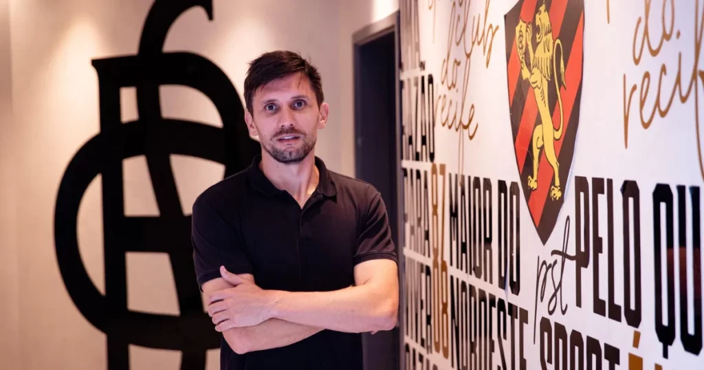 Sport firma parceria empresa Paulo André