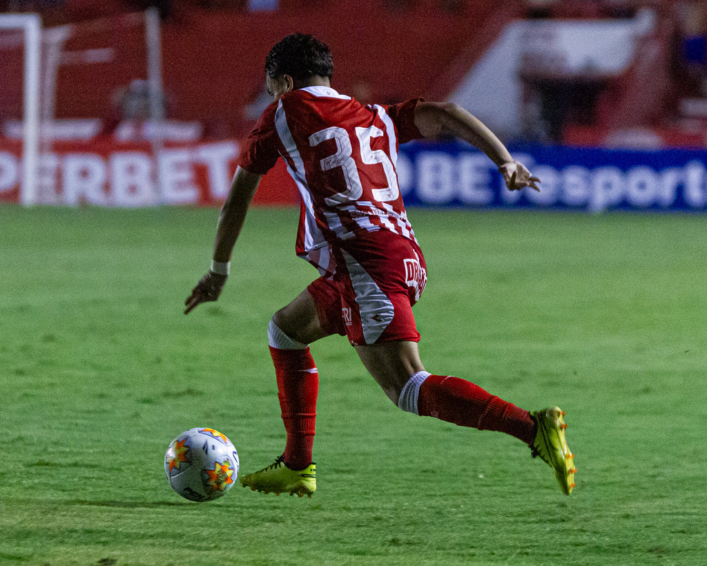 Atacante do Náutico exalta retorno após três meses: "Me senti honrado" 2 Thalissinho último jogo Náutico