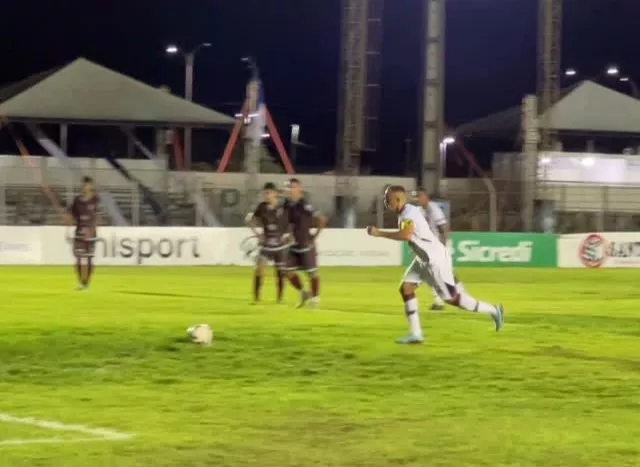 Trem-AP 5 x 1 Humaitá-AC - Locomotiva vence primeira na Série D 2 Trem Humaitá Série D