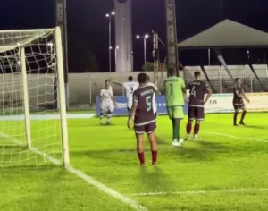 Trem-AP 5 x 1 Humaitá-AC - Locomotiva vence primeira na Série D