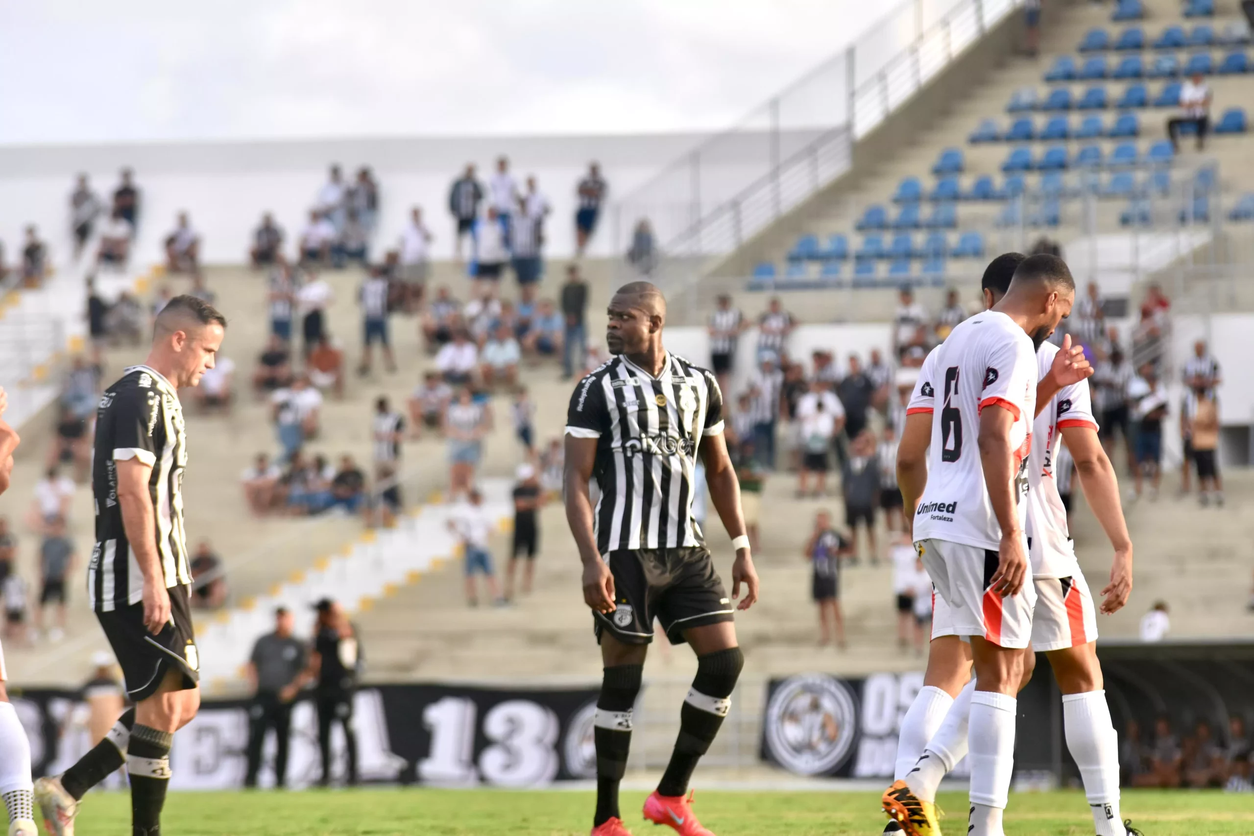 Treze-PB 1 x 0 Ferroviário-CE - Galo volta ao G-4 na Série D 2 Treze Ferroviário Série D
