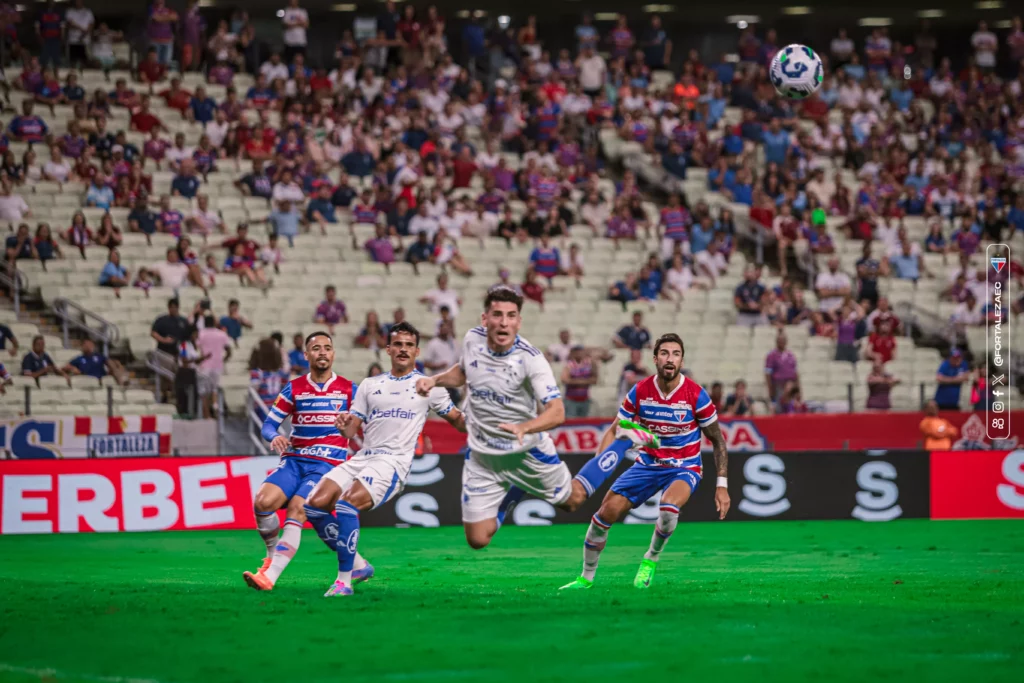 Yago Pikachu Lucero perdem titularidade Fortaleza