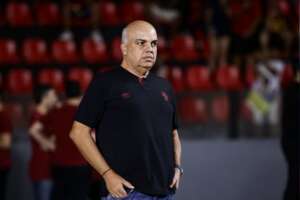 Presidente do Sport admite pressa por novo técnico: 