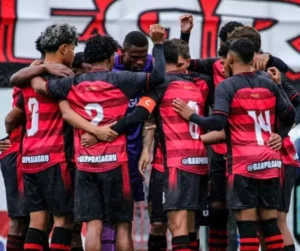 Flamengo 1 x 2 Batatais - Fantasma vence a segunda seguida na Segundona