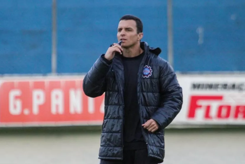 Caxias vence sob o comando de Júnior Rocha e mantém 100% em casa na Série C