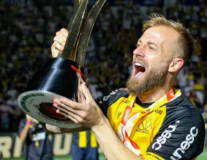 Marcelo Hermes se despede do Criciúma: 'Até logo'