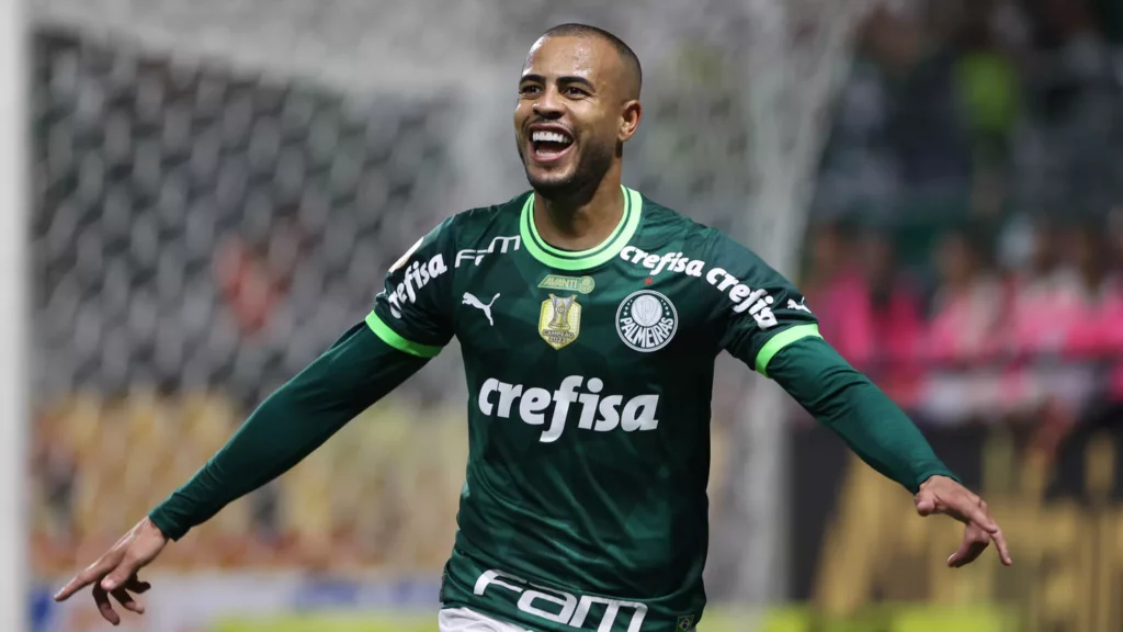 Lateral pode estar de saída do Santos; Alvinegro sonda possível substituto