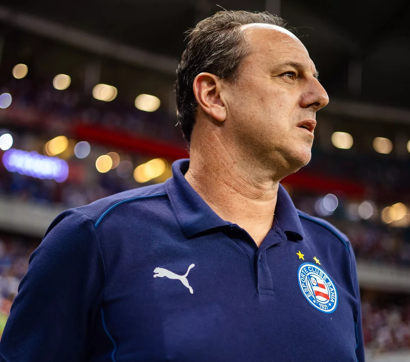 Bahia renova com Rogério Ceni até 2027 e reafirma confiança em projeto a longo prazo