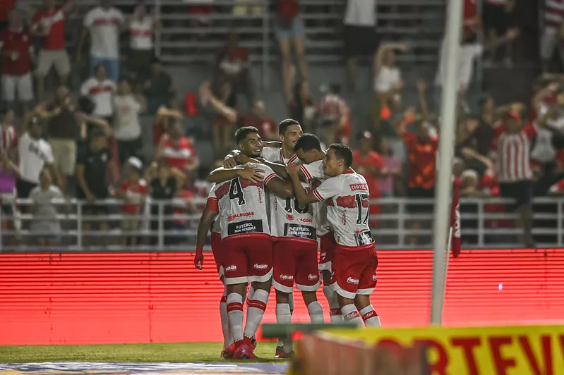 CRB 2 x 0 Remo – Cai invencibilidade do Leão