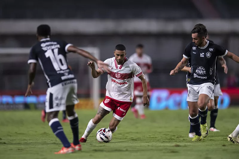 SÉRIE B: Remo perde invencibilidade e Athletico-PR empata fora (Foto: Divulgação)