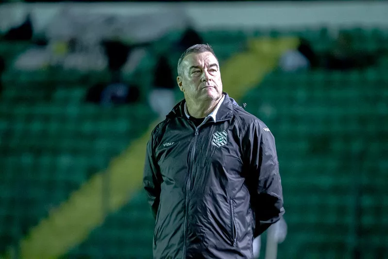 Figueirense deve se reforçar para preencher posição carente