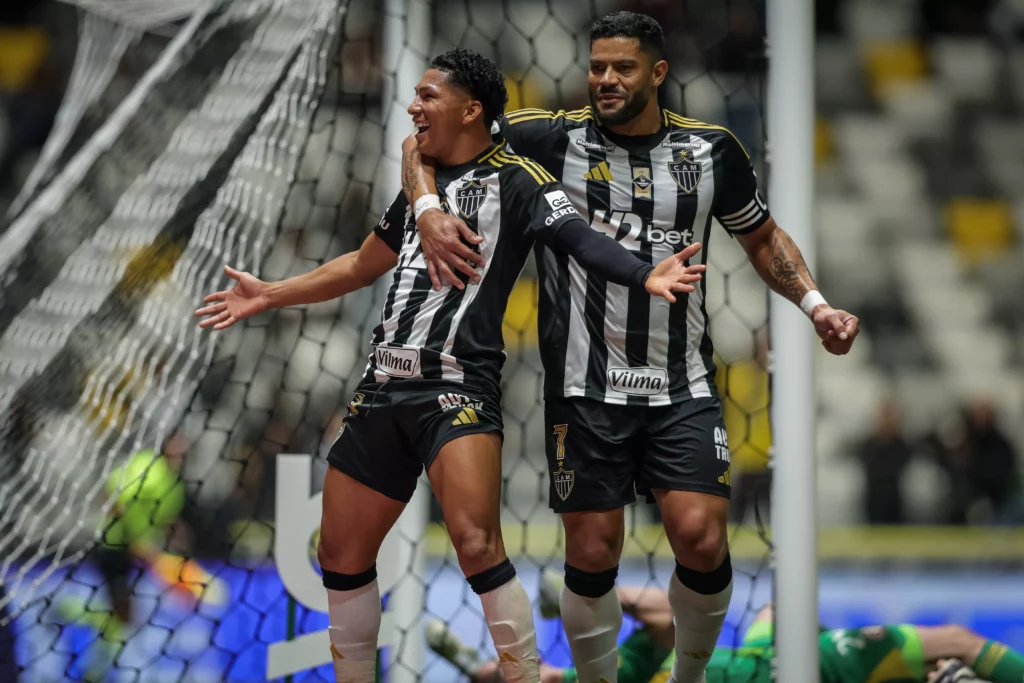 Atlético-MG 2 x 0 Internacional - Dudu estreia e Galo aumenta jejum Colorado