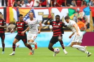 Flamengo 2 x 4 Bayern de Munique - Fla tenta, mas não segura máquina alemã