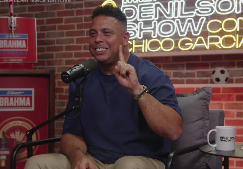 Brahma retoma parceria com Ronaldo e relembra comemoração mais icônica do futebol